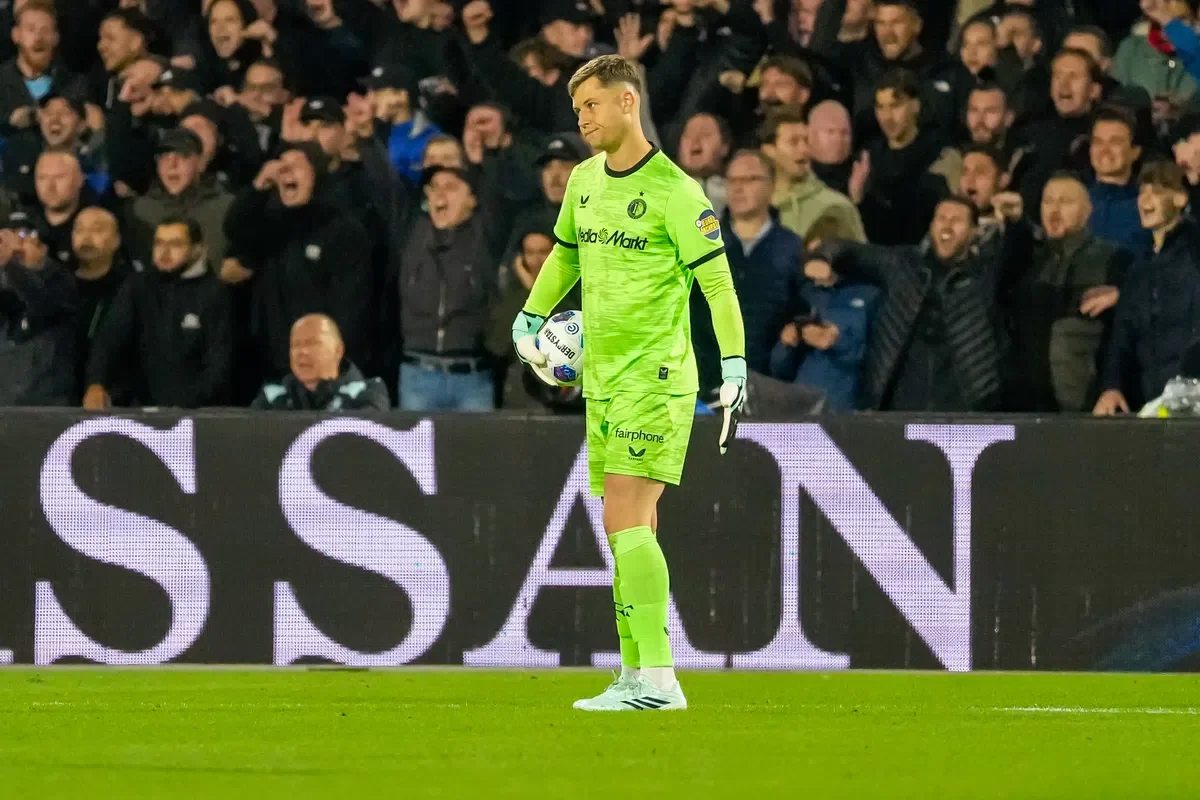 Tjark Ernst Thrives as Feyenoord's Leading Goalkeeper