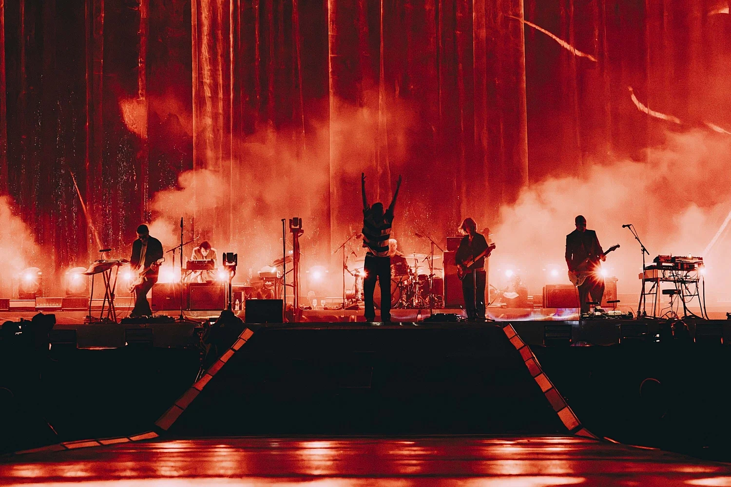 Fontaines D.C. Announces Major Summer 2027 Tour with Special Guests