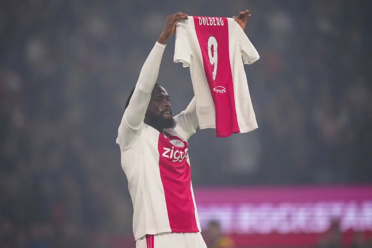 Tolu Honors Dolberg with Goal Celebration in Ajax Match Against NEC