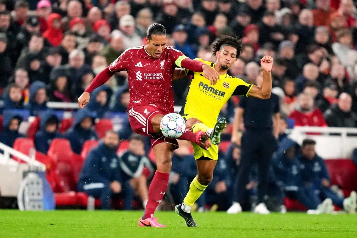 Oude man? Van Dijk behoort nog altijd tot de snelsten