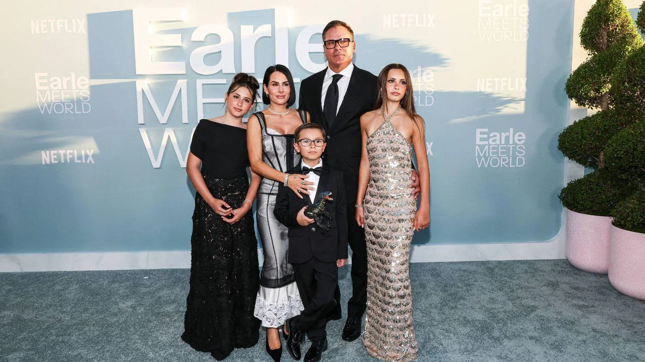 Ashley Earle and her family.