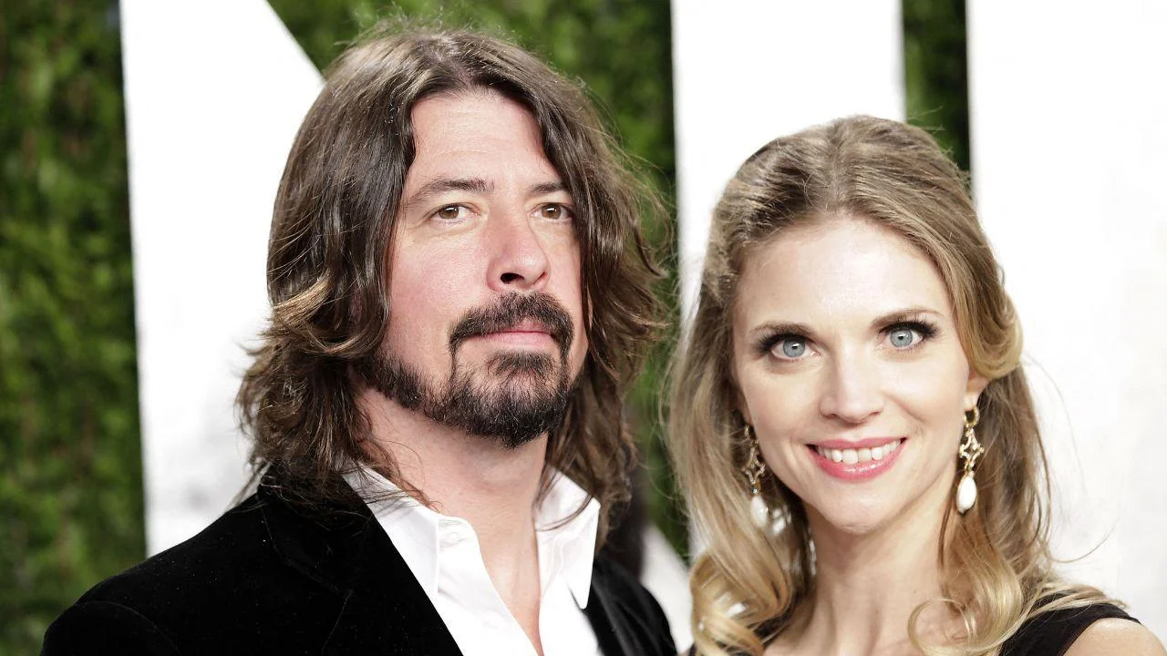 The Foo Fighters frontman publicly addressed the birth of his daughter outside his marriage.