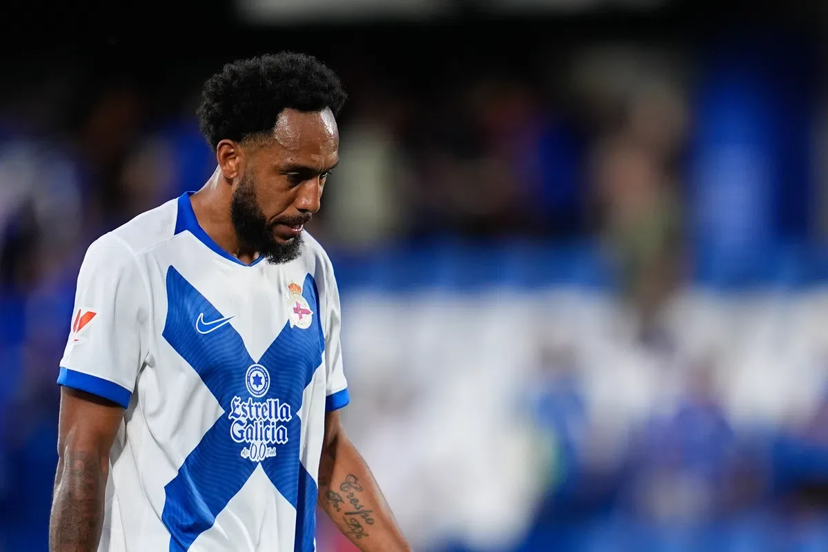 Deportivo Faces Setback with Aubameyang's Knee Surgery