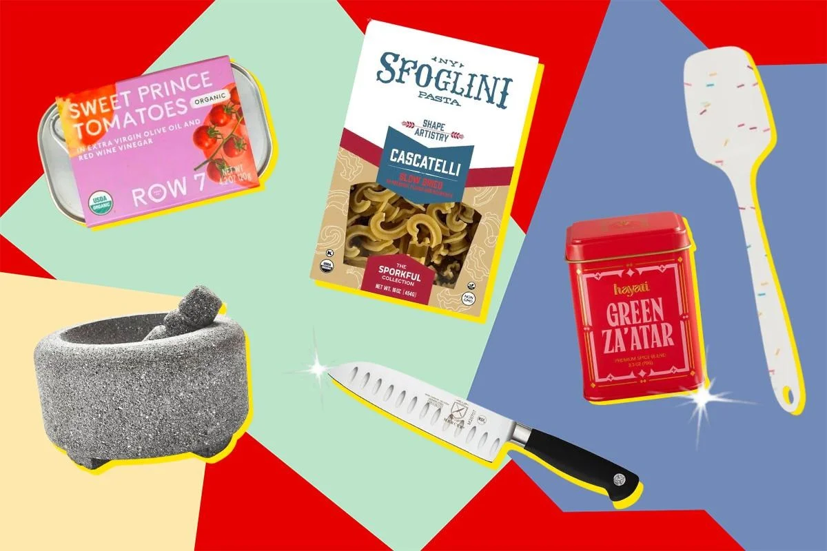 Thoughtful Gift Ideas for Culinary Enthusiasts to Elevate Their Kitchen Experience