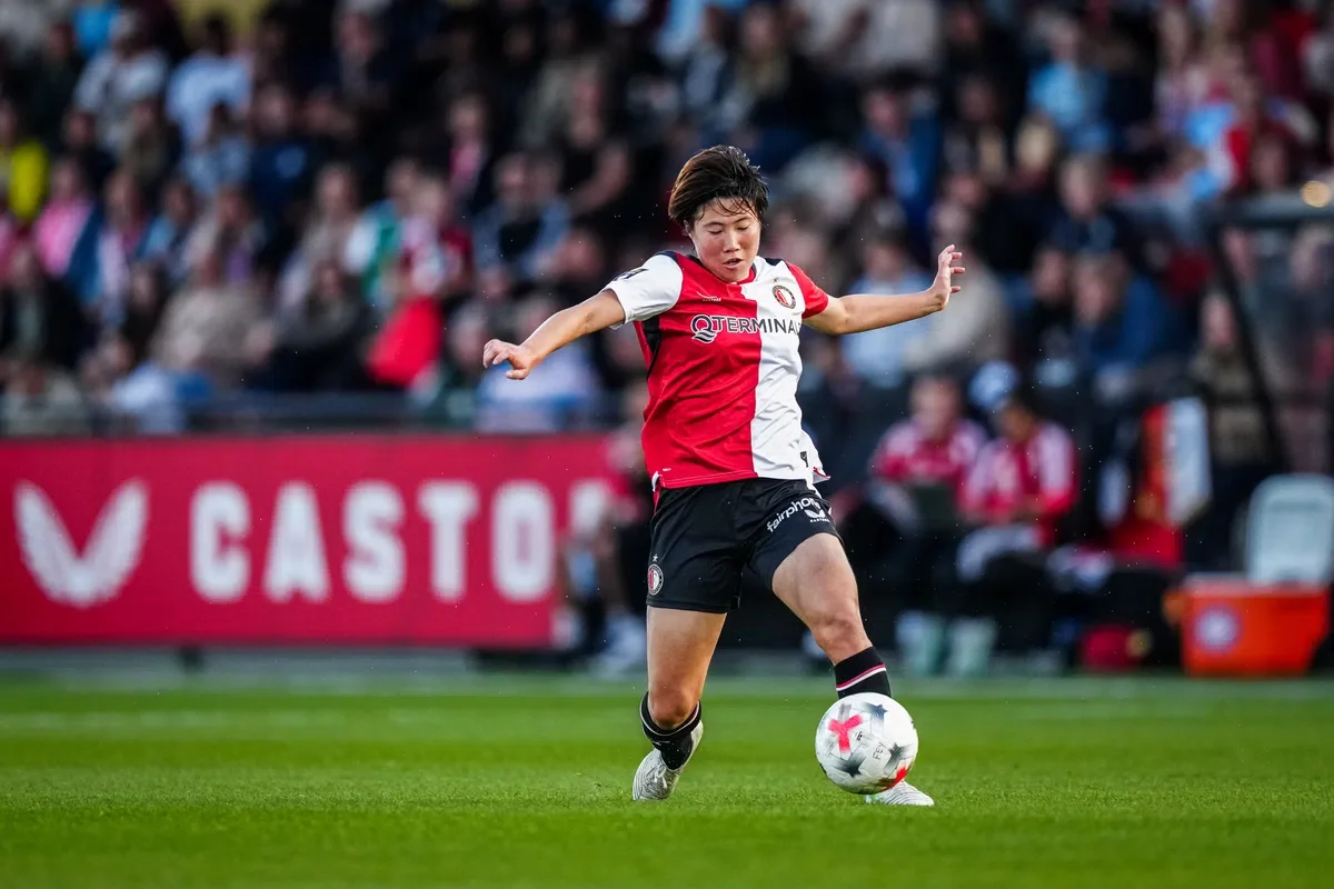 Feyenoord Struggles in Domestic League Following Women's Europa Cup Debut; Ajax Dominates Opponents